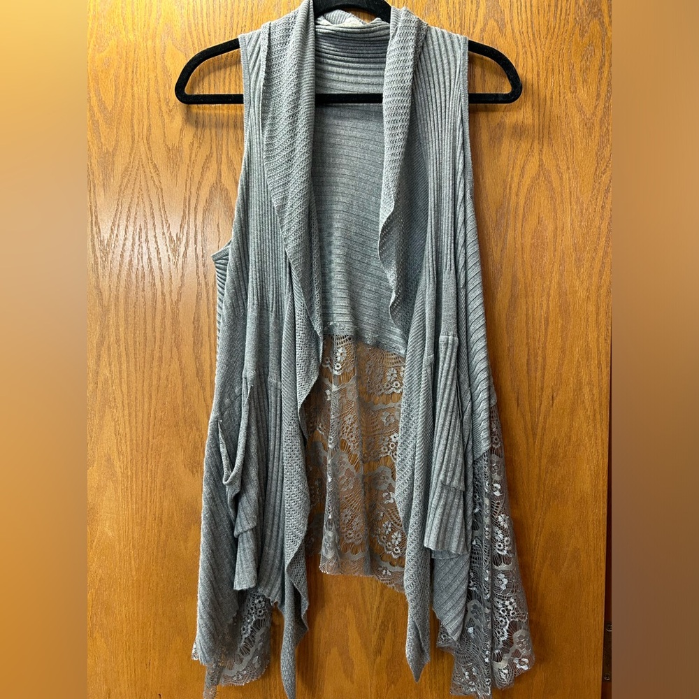 Grace & Lace flip lace cardi